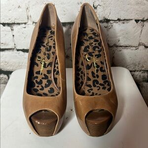 Jessica Simpson Tan/Camel color Peep Toe Wedge Shoes